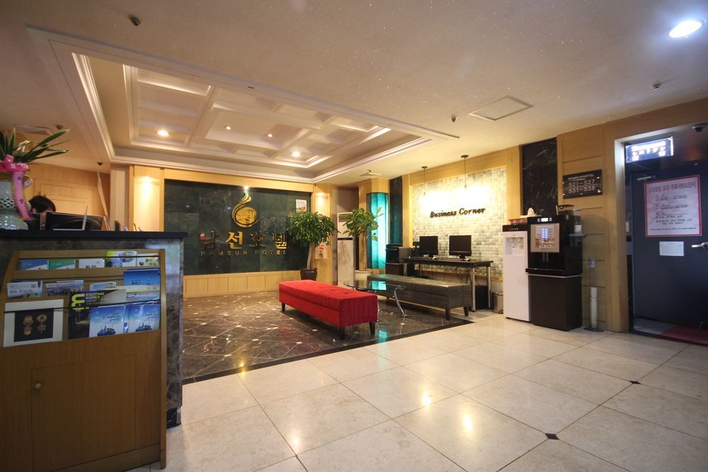 Ns Hotel Changwon Esterno foto