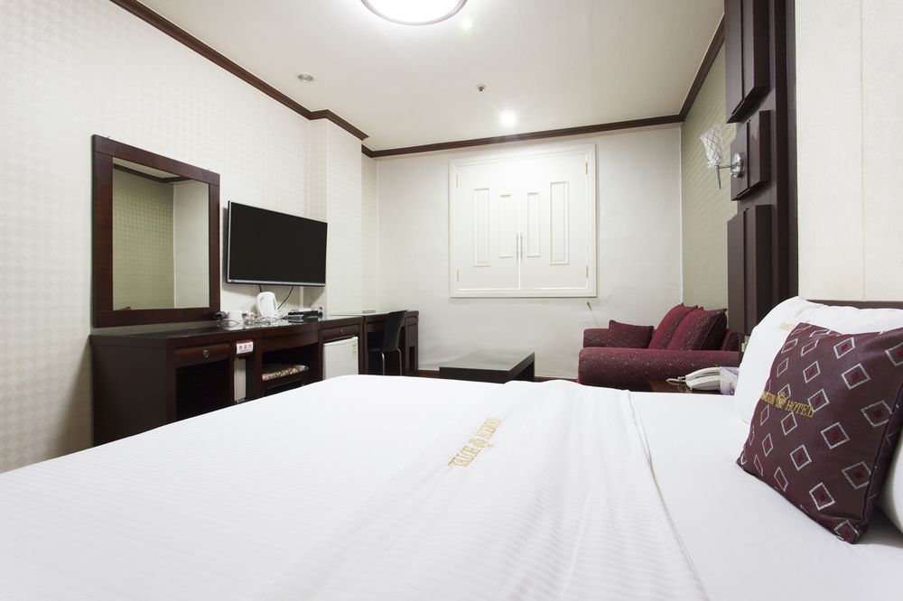 Ns Hotel Changwon Esterno foto